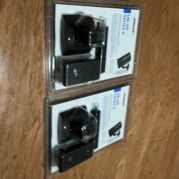 Lot of 2 New in Package Bose UB-20 Series ll wall/ ceiling brackets - Picture 3 of 4